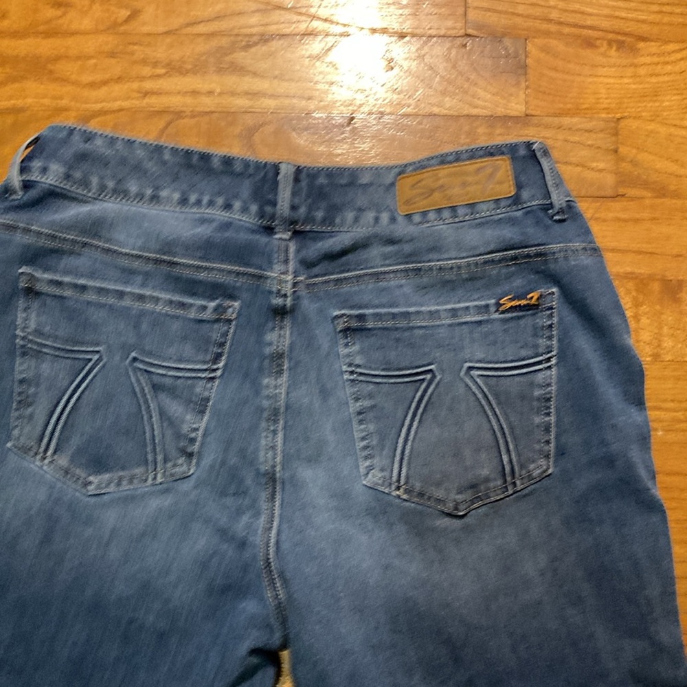 Stylish Seven7 Blue Women's Jeans Capris size 14 W - Picture 4 of 6